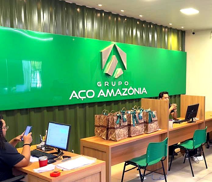 Grupo Aço Amazônia — Fachada com Painel